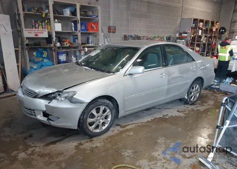 2005 Toyota Camry Xle from USA, damaged, VIN 4T1BE32KX5U502729